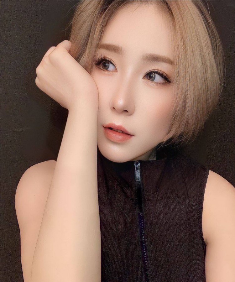 双飞儿媳妇和她闺蜜免费阅读,在线视频网站